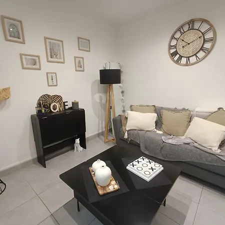 Apartamento Rdc Proche Plages Avec Parking - Fr-1-776-145